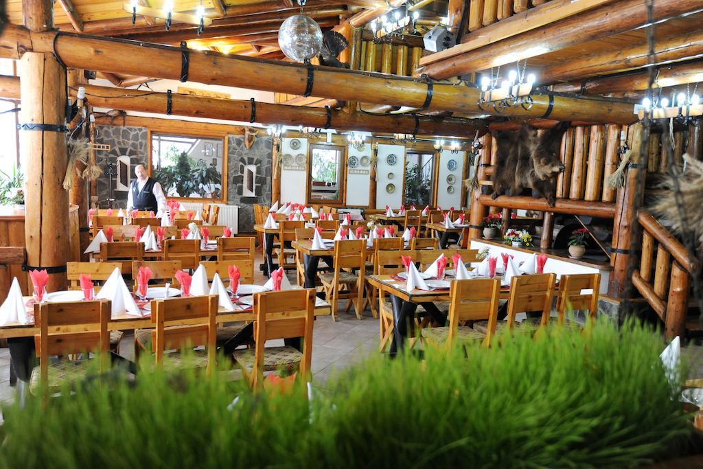 Gura Diham Hotel Busteni Exterior photo