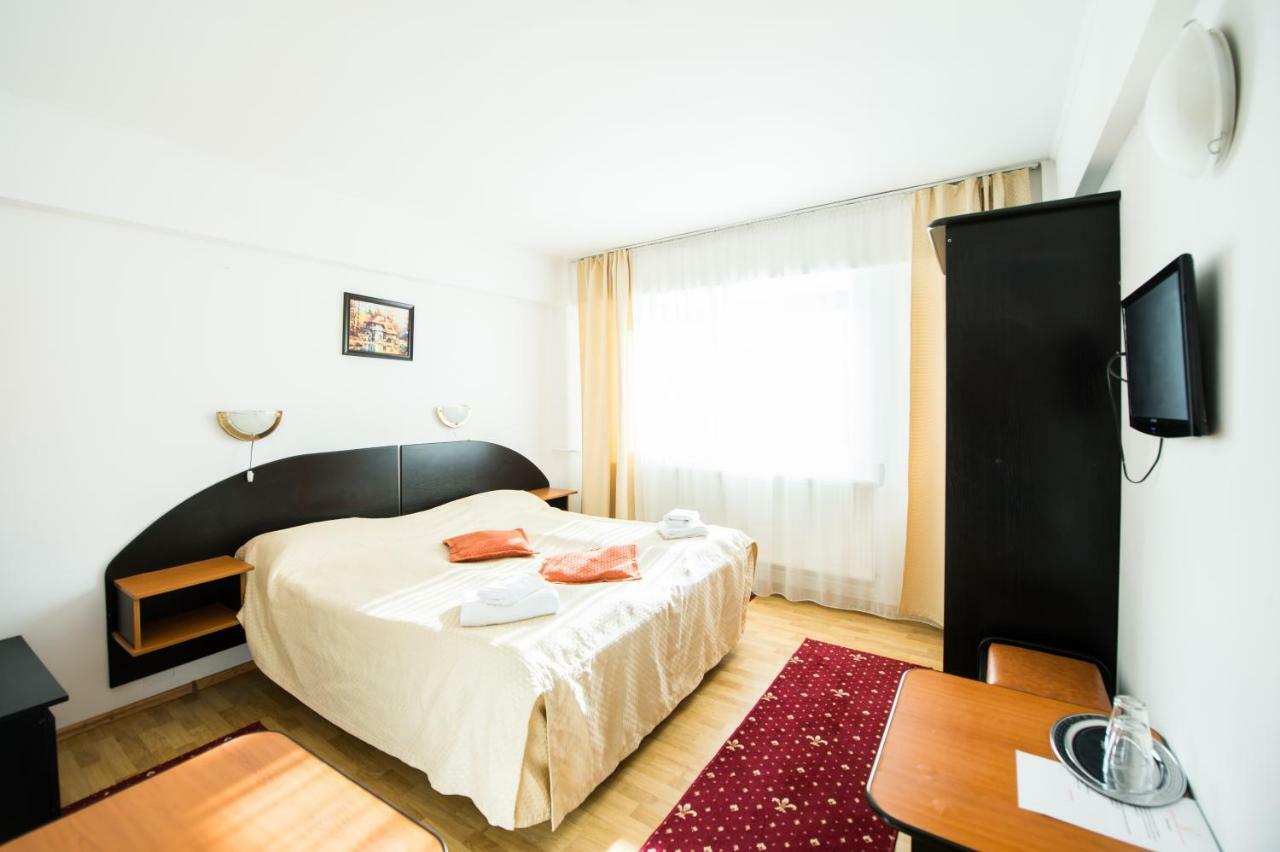 Gura Diham Hotel Busteni Exterior photo